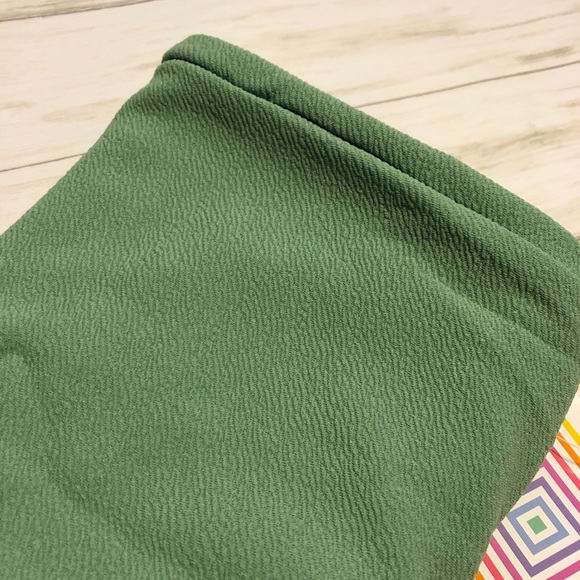 NWT Lularoe XL green Cassie pencil skirt - Picture 4 of 4